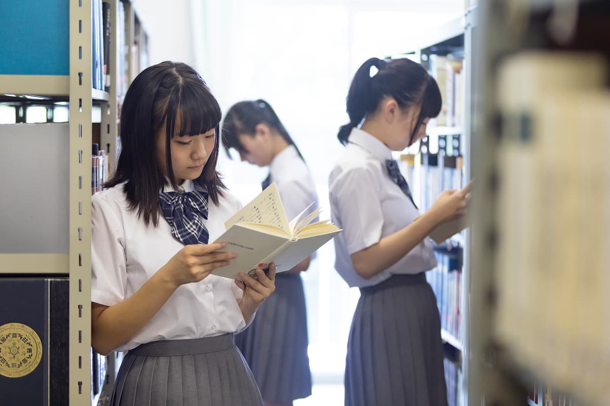 千葉県立松戸南高校 男子制服 粗かっ